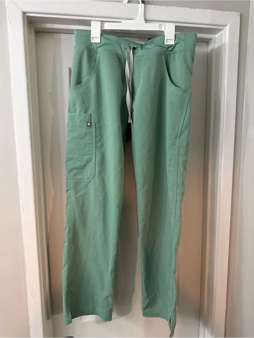 FIGS Kade Cargo Scrub Pants in Jade Green